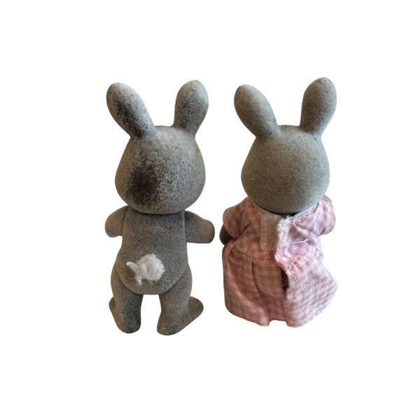 Calico Critters Gray Bunny Figurines Pink Yellow Dresses Sylvanian - Picture 2 of 5